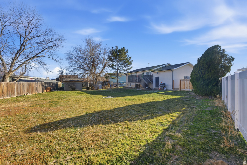 8705 S NEWELL DR West Jordan, UT 84088