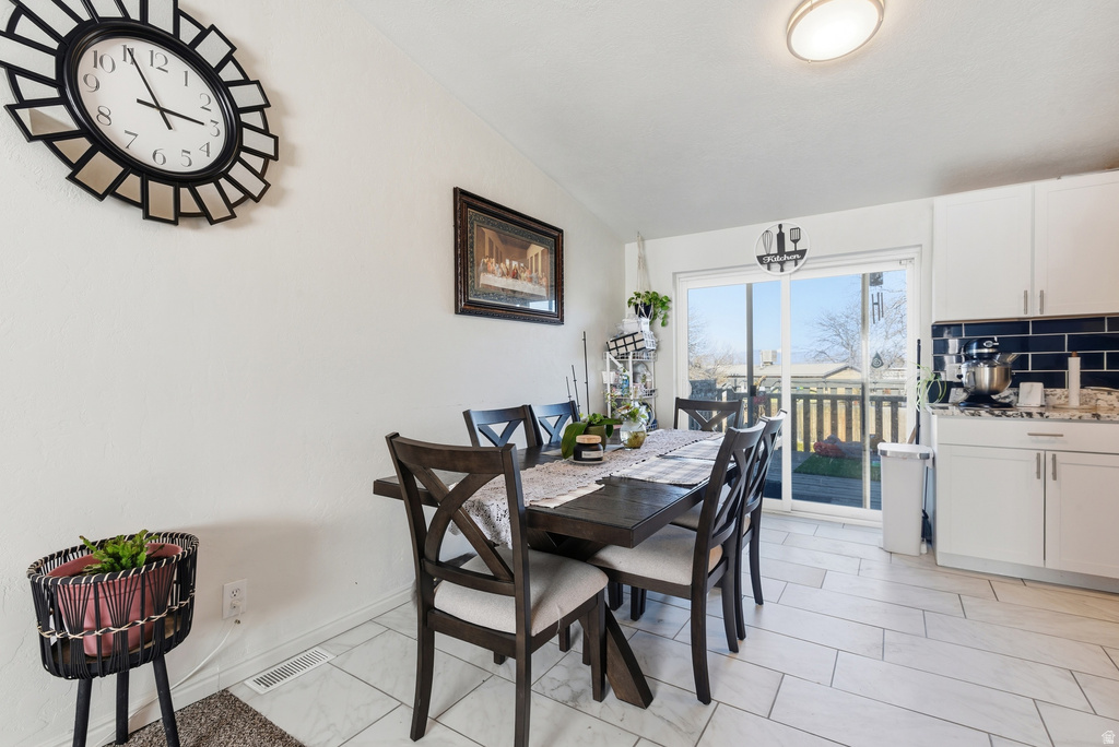 8705 S NEWELL DR West Jordan, UT 84088