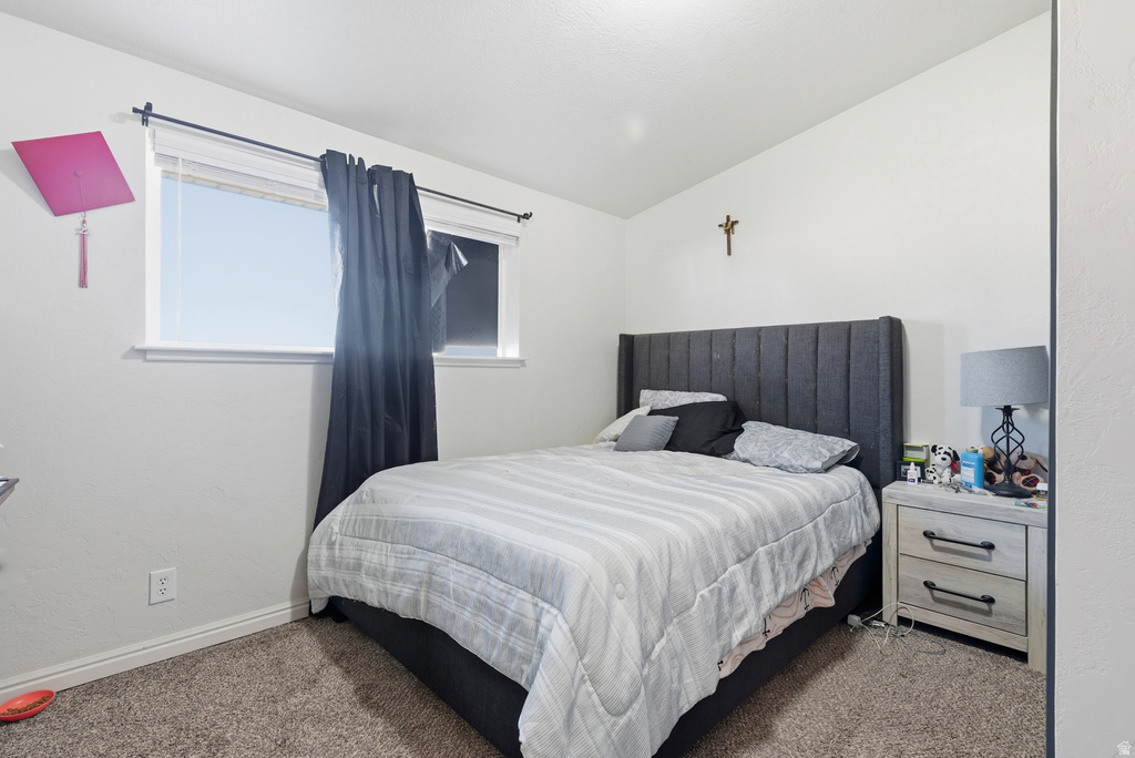 8705 S NEWELL DR West Jordan, UT 84088