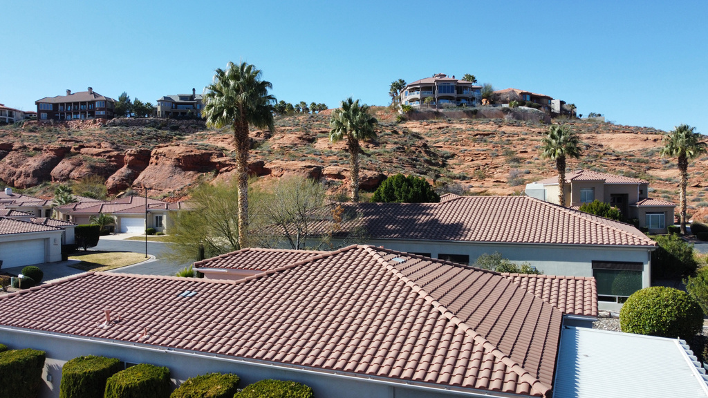 1042 W HILLVIEW DR Washington, UT 84780