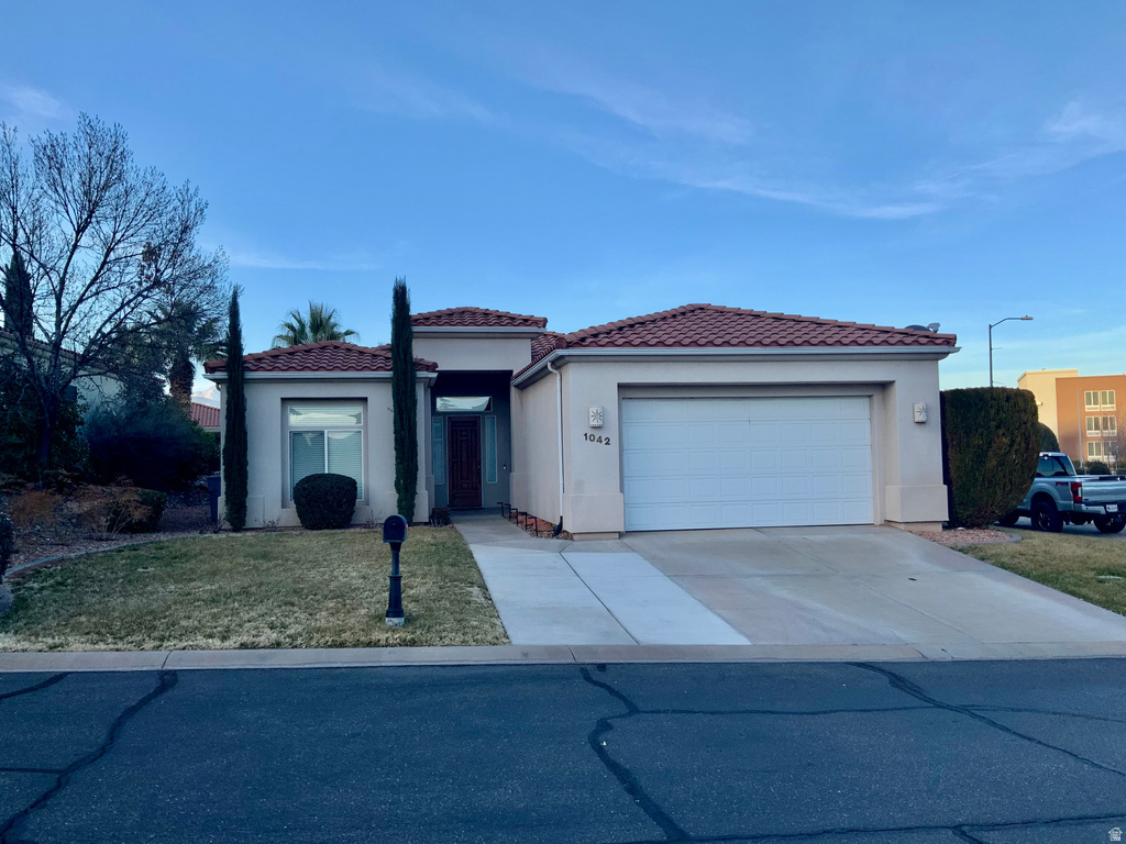 1042 W HILLVIEW DR Washington, UT 84780