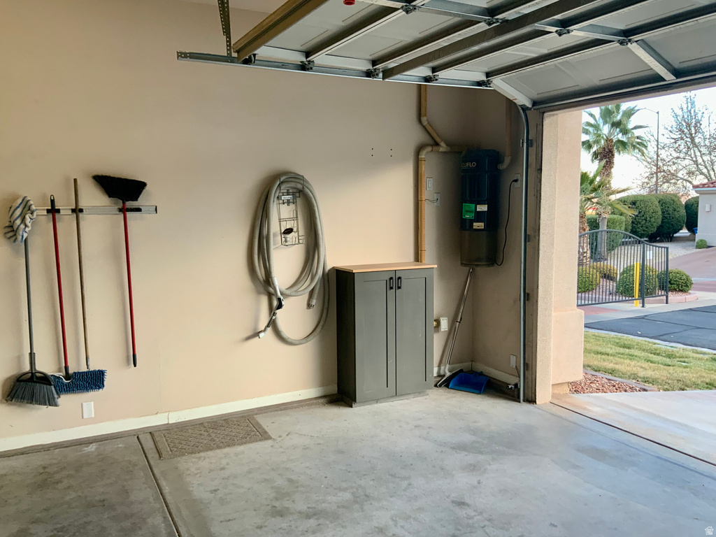 1042 W HILLVIEW DR Washington, UT 84780