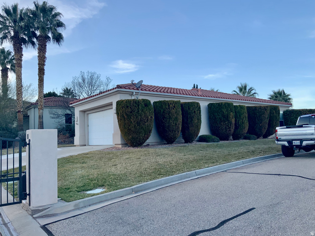 1042 W HILLVIEW DR Washington, UT 84780