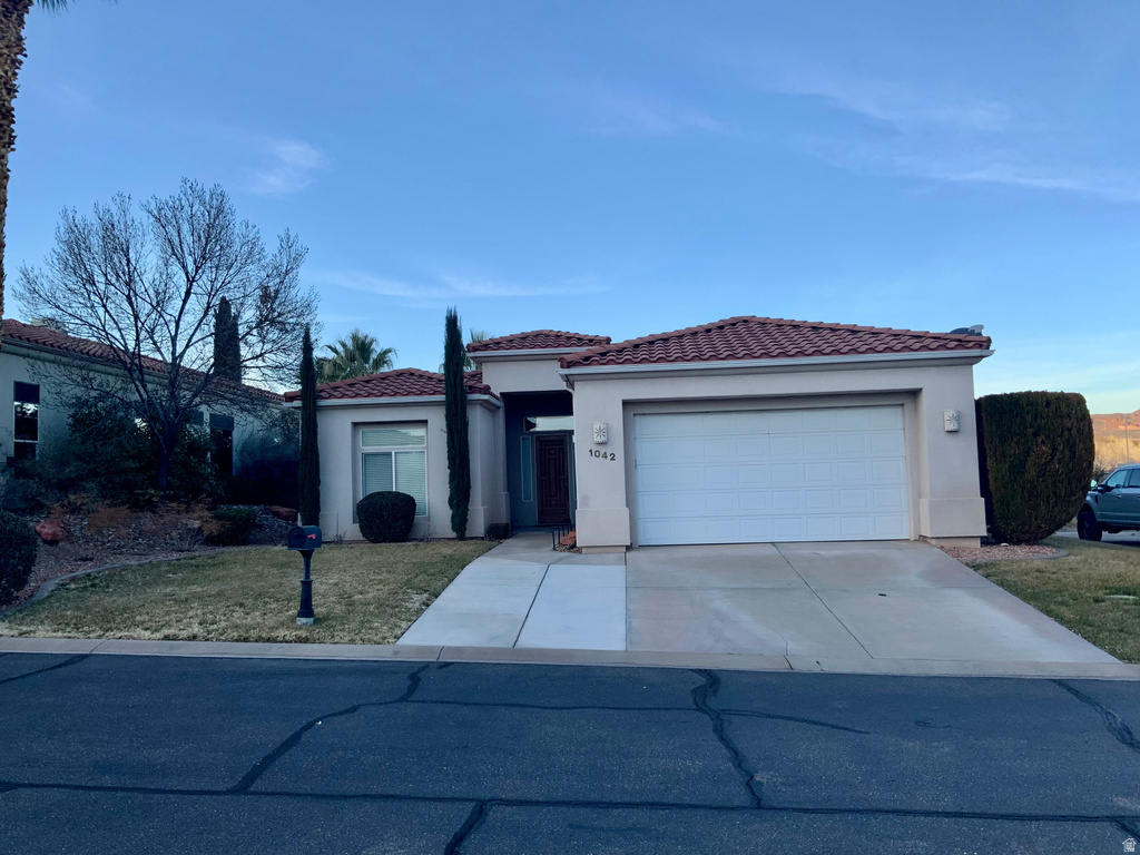 1042 W HILLVIEW DR Washington, UT 84780