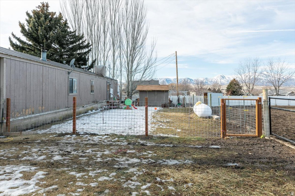 65 E 8800 S Paradise, UT 84328
