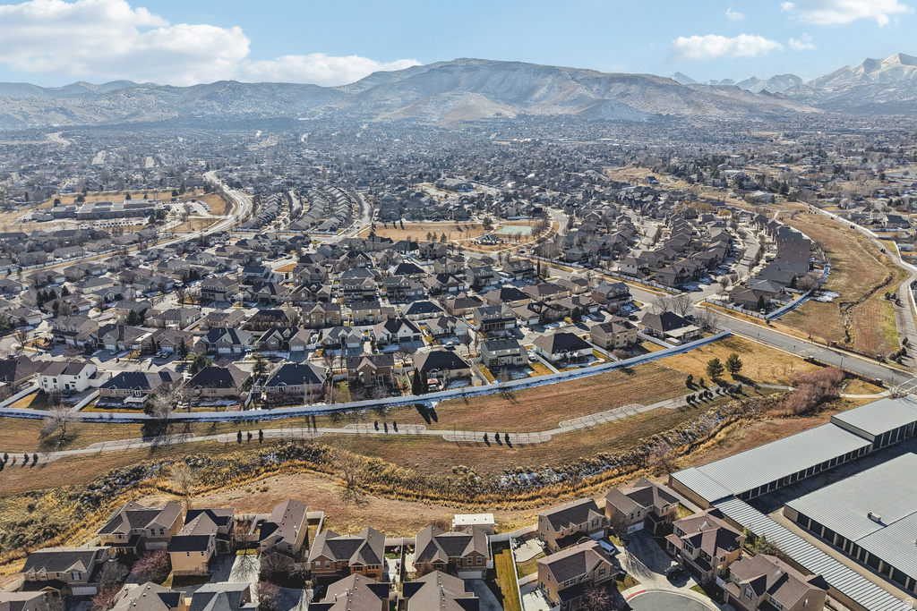 5103 W LONDON BAY DR Riverton, UT 84096