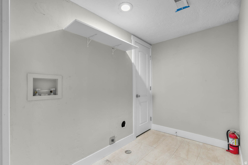 230 S LAKEVIEW DR Clearfield, UT 84015