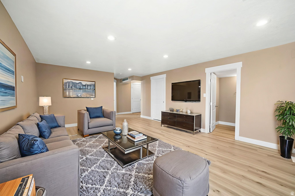 4368 E INVERNESS LN Eagle Mountain, UT 84005