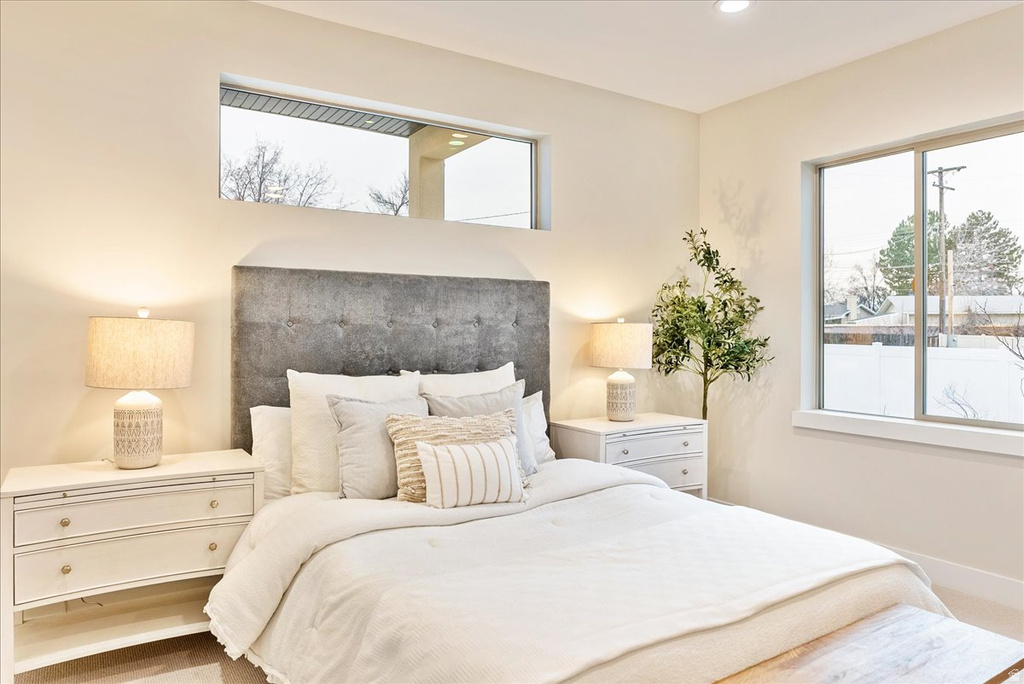 7044 S 1700 E Cottonwood Heights, UT 84121