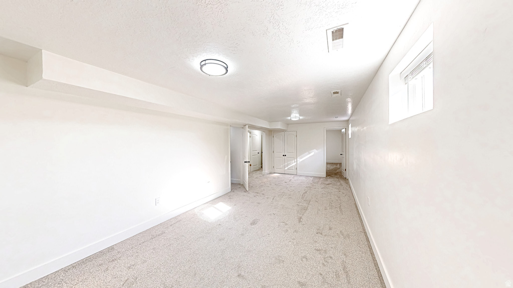 1361 E 400 S Springville, UT 84663