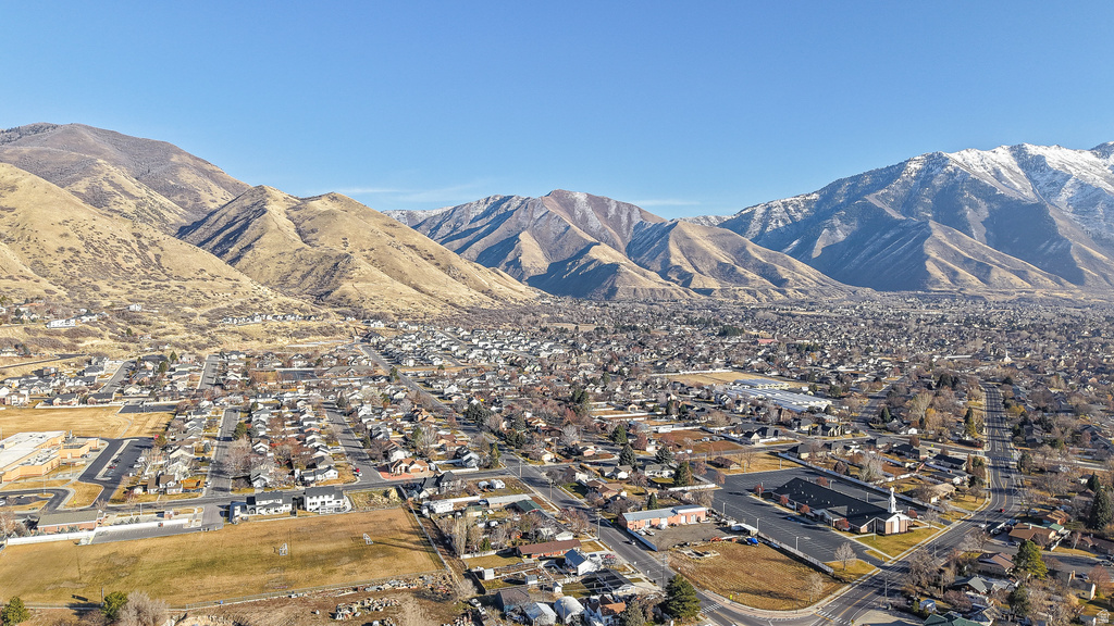 1361 E 400 S Springville, UT 84663