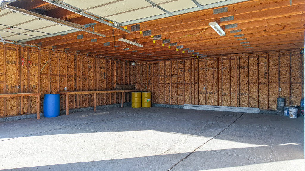 1361 E 400 S Springville, UT 84663