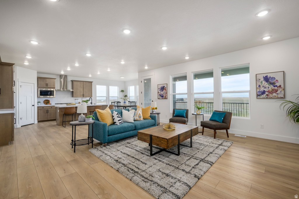 1090 N WINDFLOWER LN #126 Grantsville, UT 84029