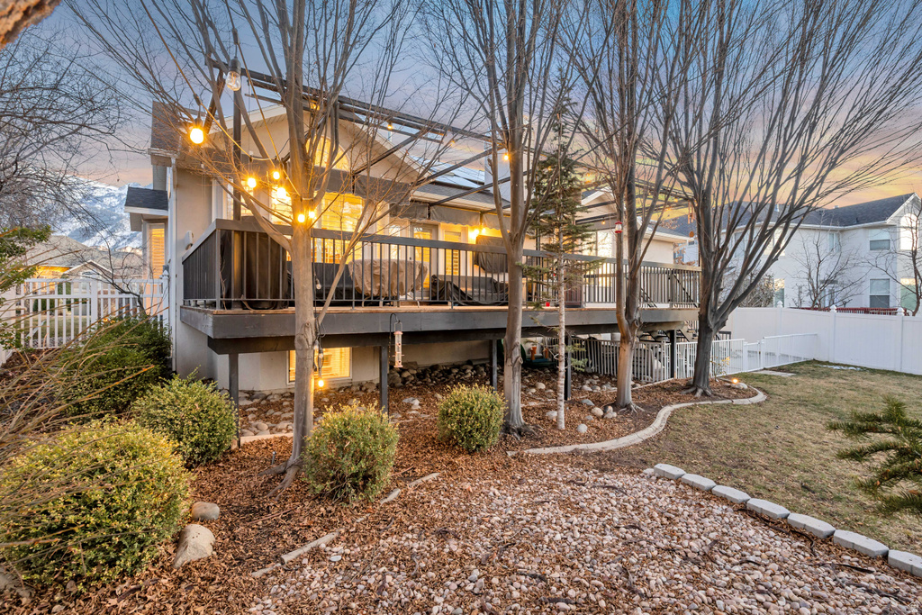 9162 S GLENN ABBEY WAY Sandy, UT 84093