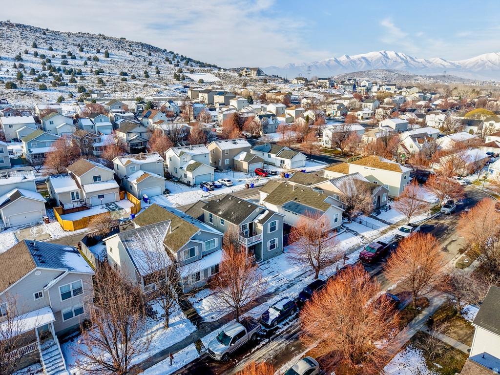 3998 E DILLONS DR Eagle Mountain, UT 84005