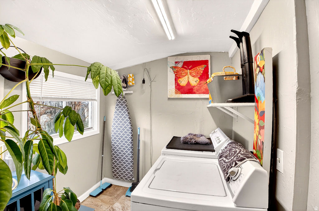 825 N 11TH AVE Pocatello, ID 83201