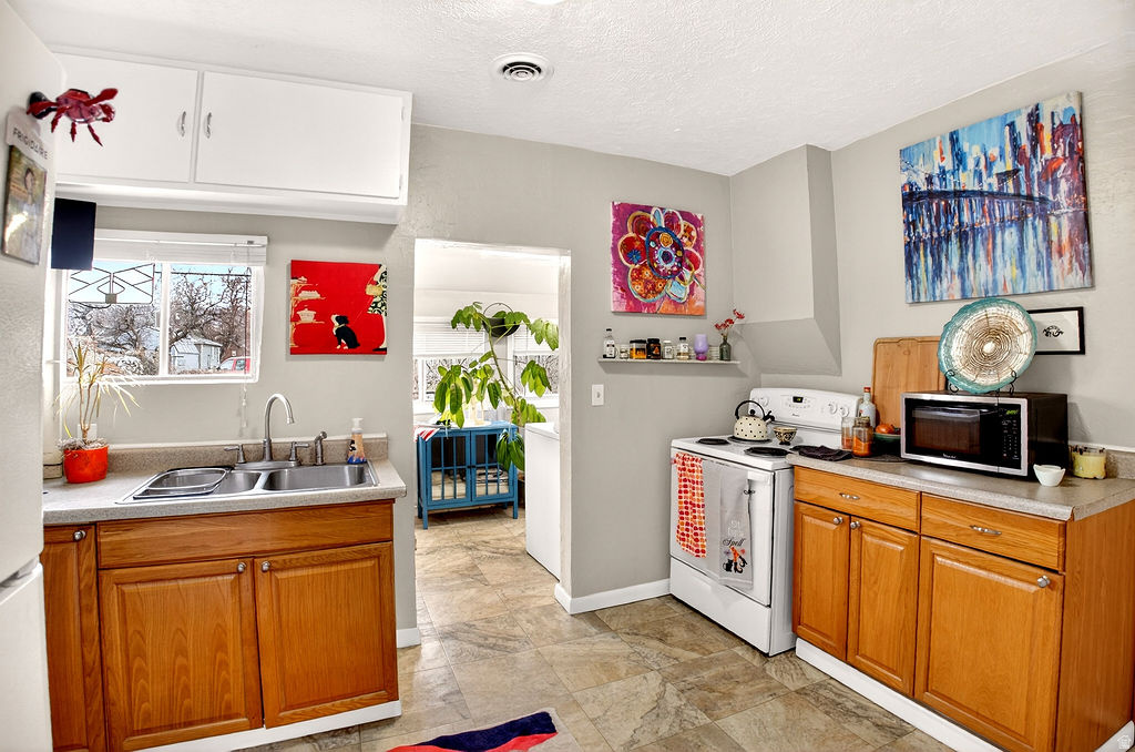 825 N 11TH AVE Pocatello, ID 83201