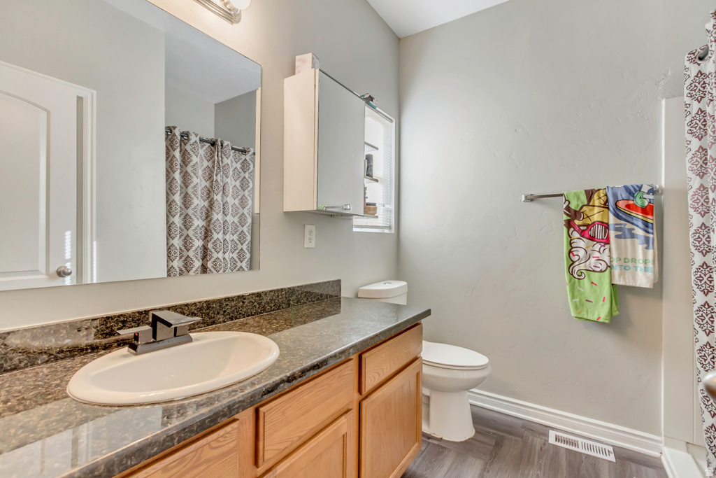 144 W CARRICK DR South Salt Lake, UT 84115