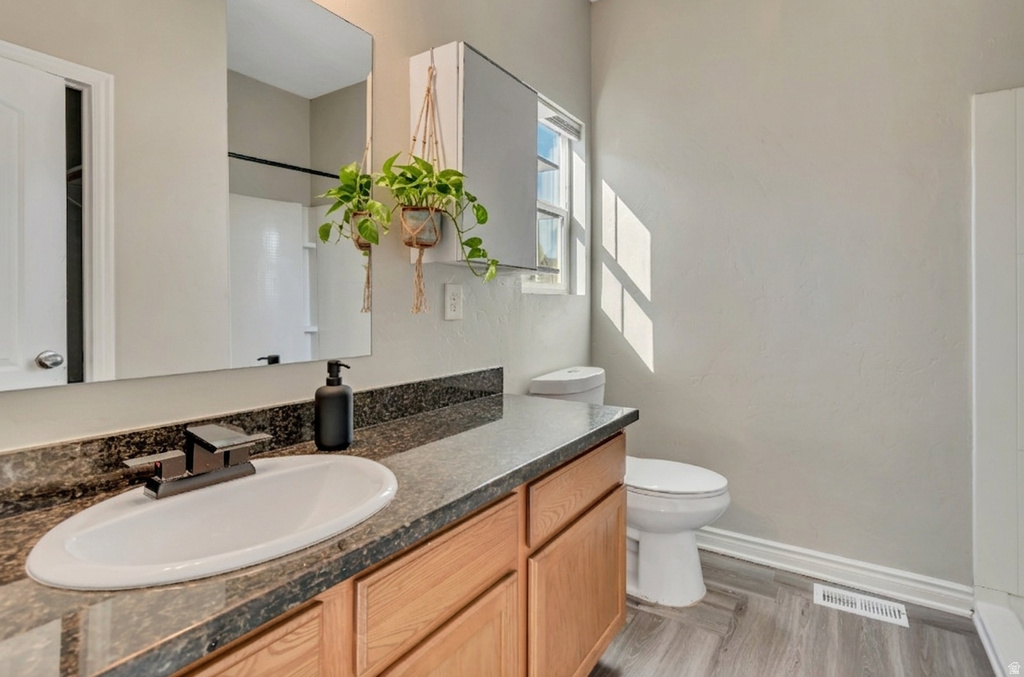 144 W CARRICK DR South Salt Lake, UT 84115