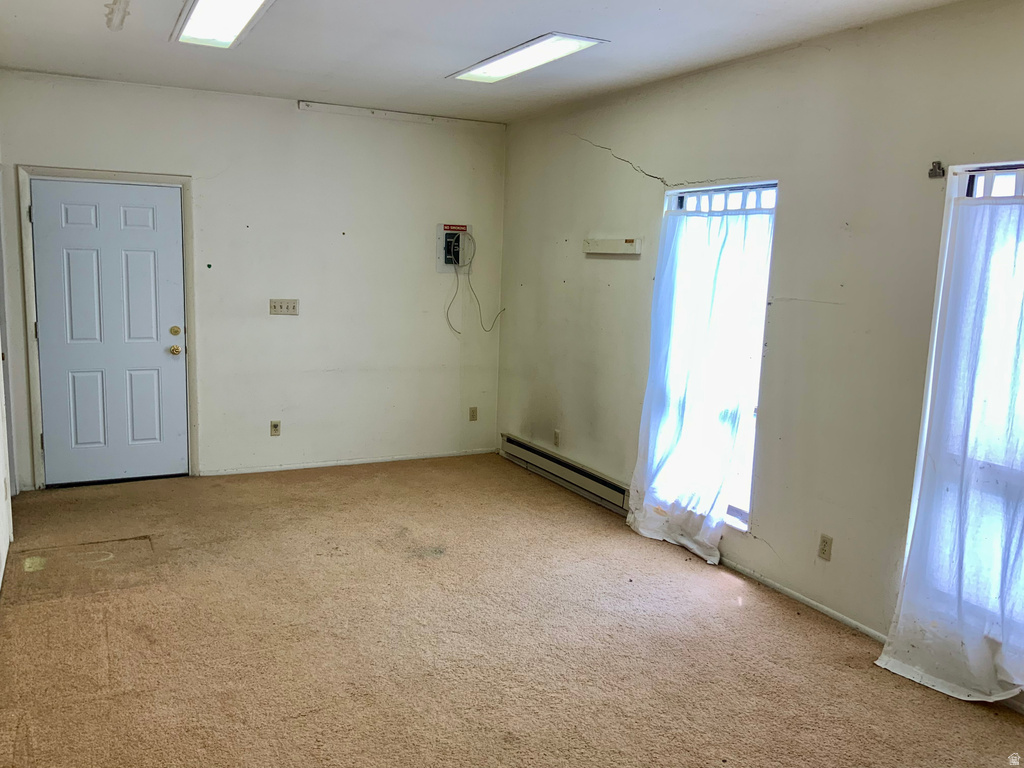 630 N MAIN ST Central Valley, UT 84754