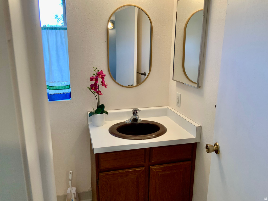 630 N MAIN ST Central Valley, UT 84754