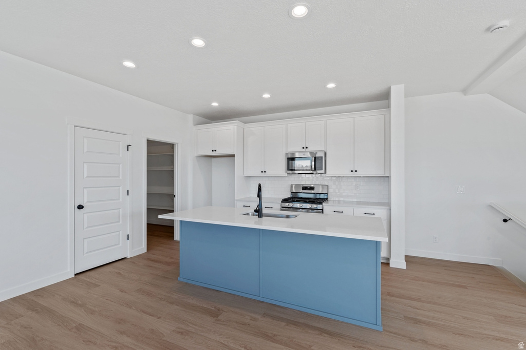 1235 N 1875 W #214 Layton, UT 84041