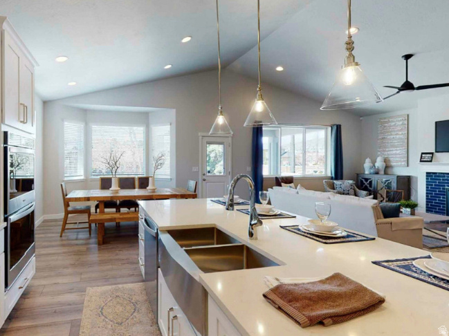 12858 S BIGWIG DR #209 Herriman, UT 84096