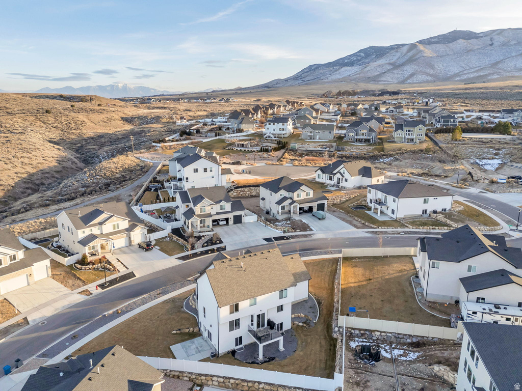 1537 S LUKAS LN Saratoga Springs, UT 84045