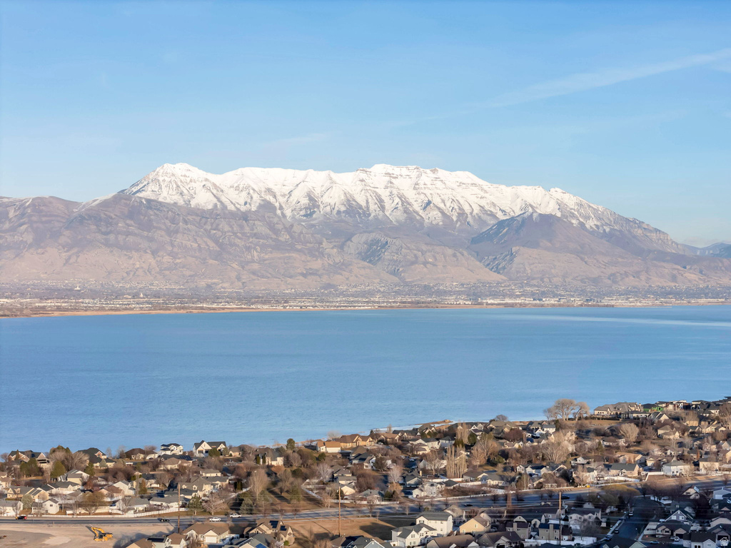 1537 S LUKAS LN Saratoga Springs, UT 84045