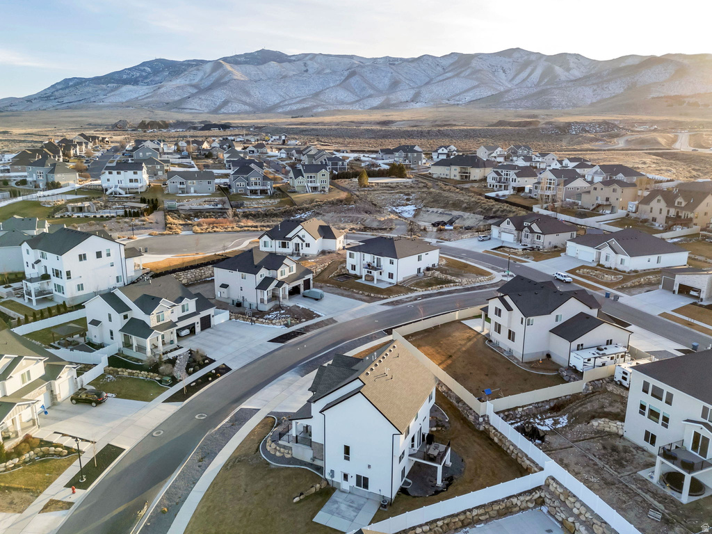 1537 S LUKAS LN Saratoga Springs, UT 84045