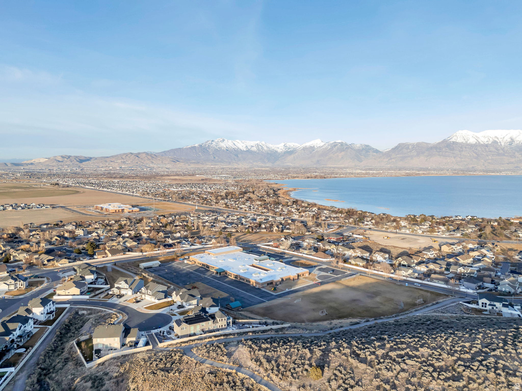 1537 S LUKAS LN Saratoga Springs, UT 84045