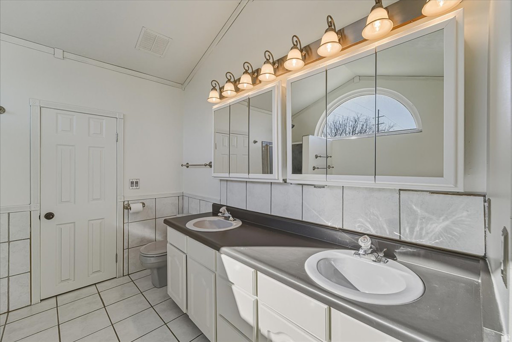 2680 W SCARSDALE CT Taylorsville, UT 84129