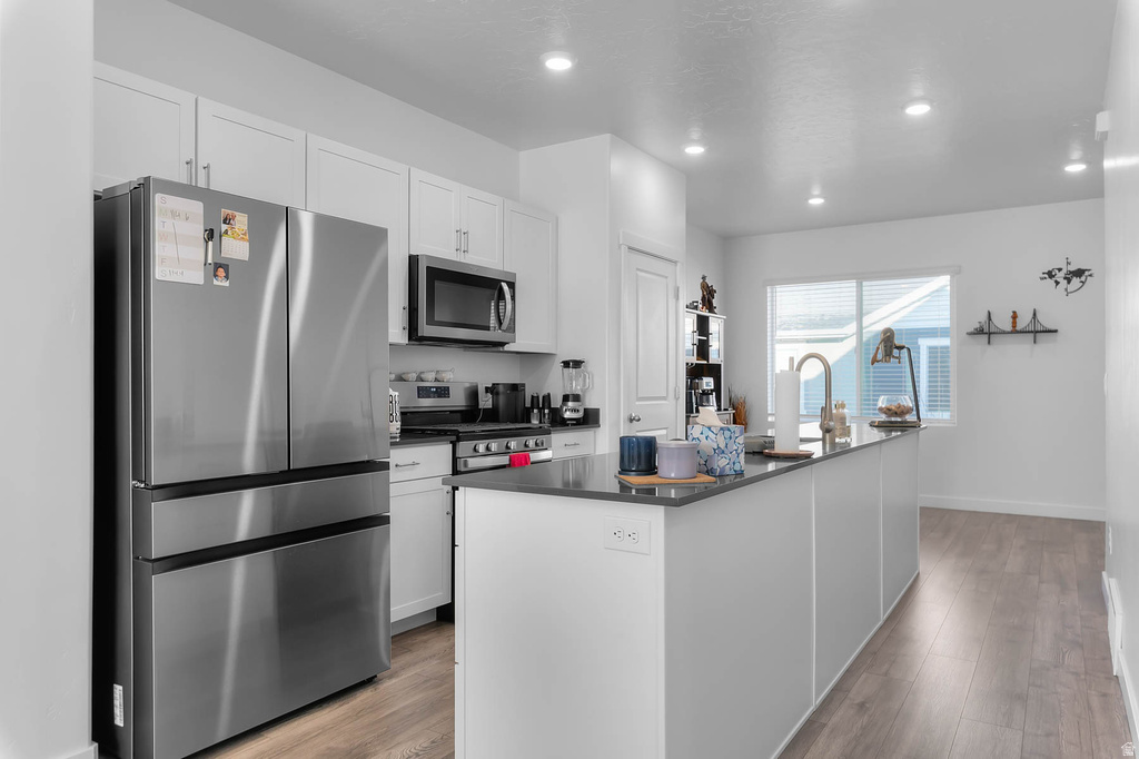 1098 E QUARTERDECK WAY Saratoga Springs, UT 84045