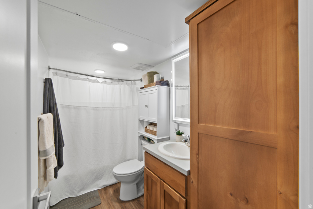 443 KANE CREEK BLVD #B201 Moab, UT 84532