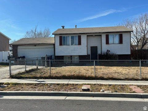 5260 S DUKE LN Taylorsville, UT 84129