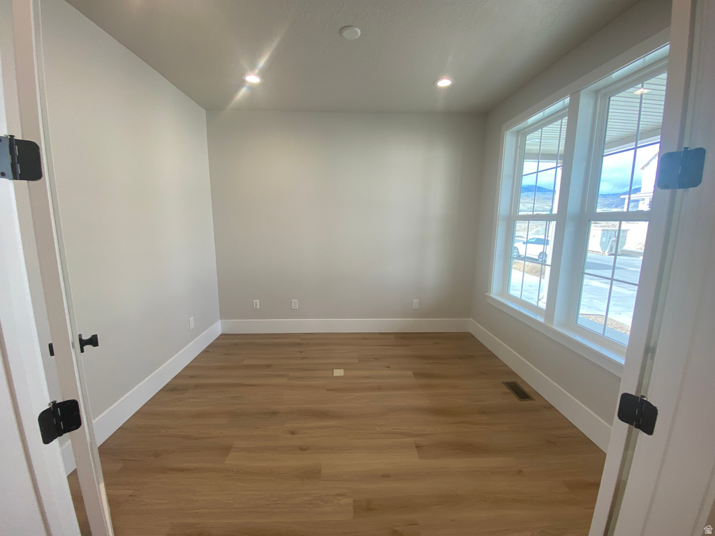 7103 W DOCKSIDER DR South Jordan, UT 84009