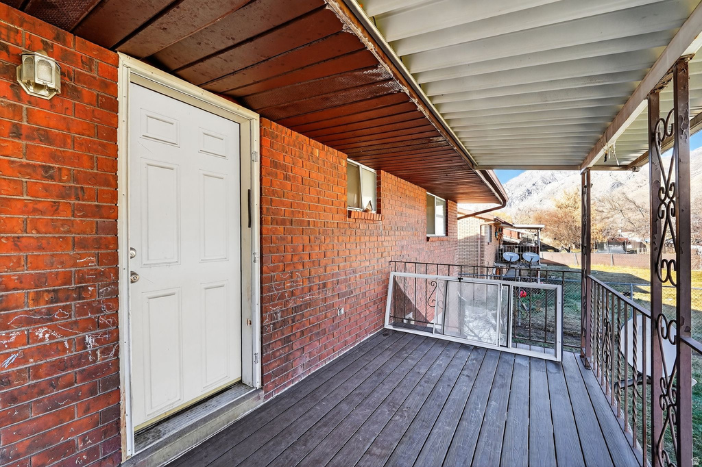 949 S 1060 E Springville, UT 84663