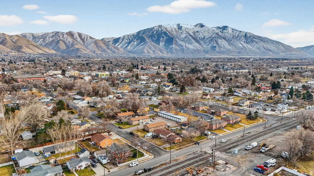 383 W 100 S Springville, UT 84663