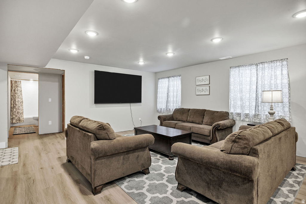 673 E 2000 N North Logan, UT 84341