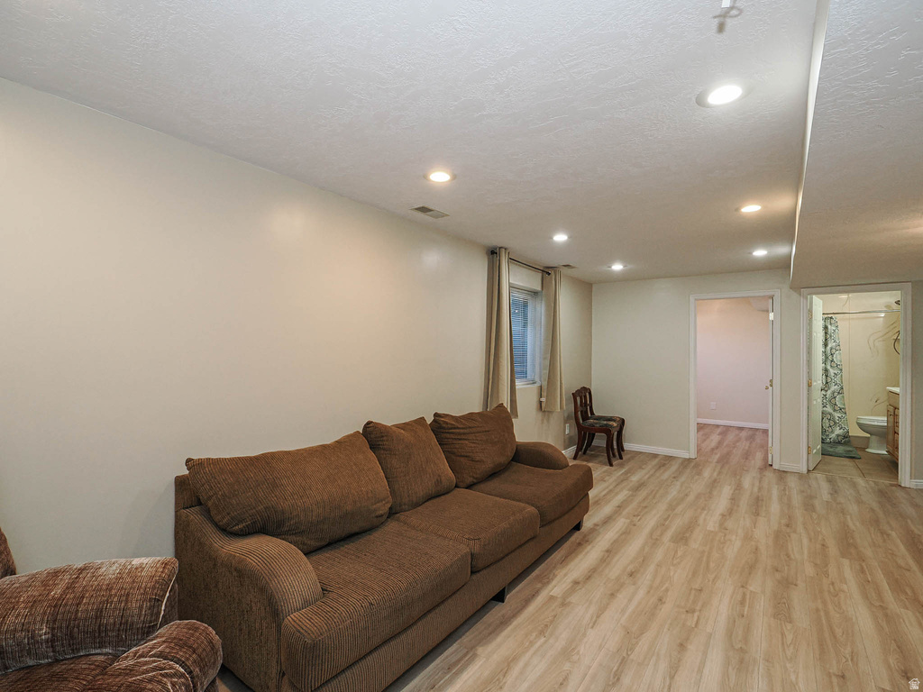 6616 W FANFARE CT West Valley City, UT 84128