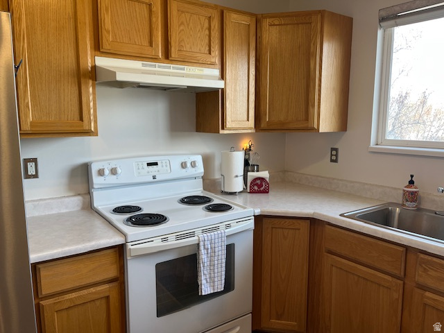 6616 W FANFARE CT West Valley City, UT 84128