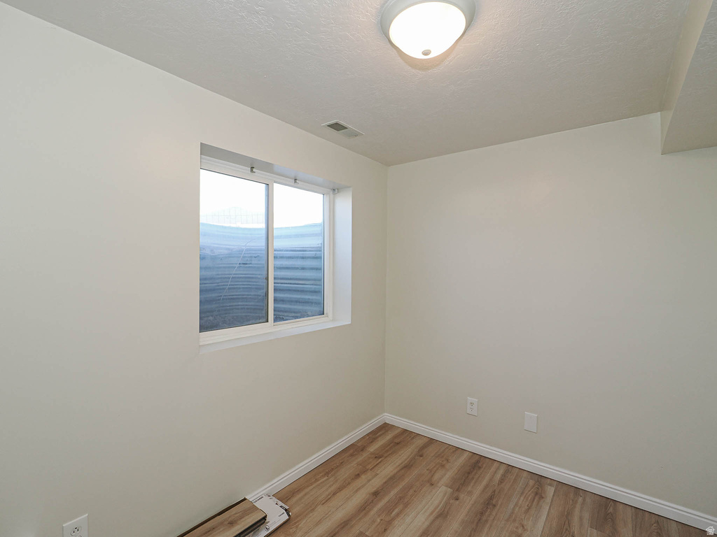 6616 W FANFARE CT West Valley City, UT 84128