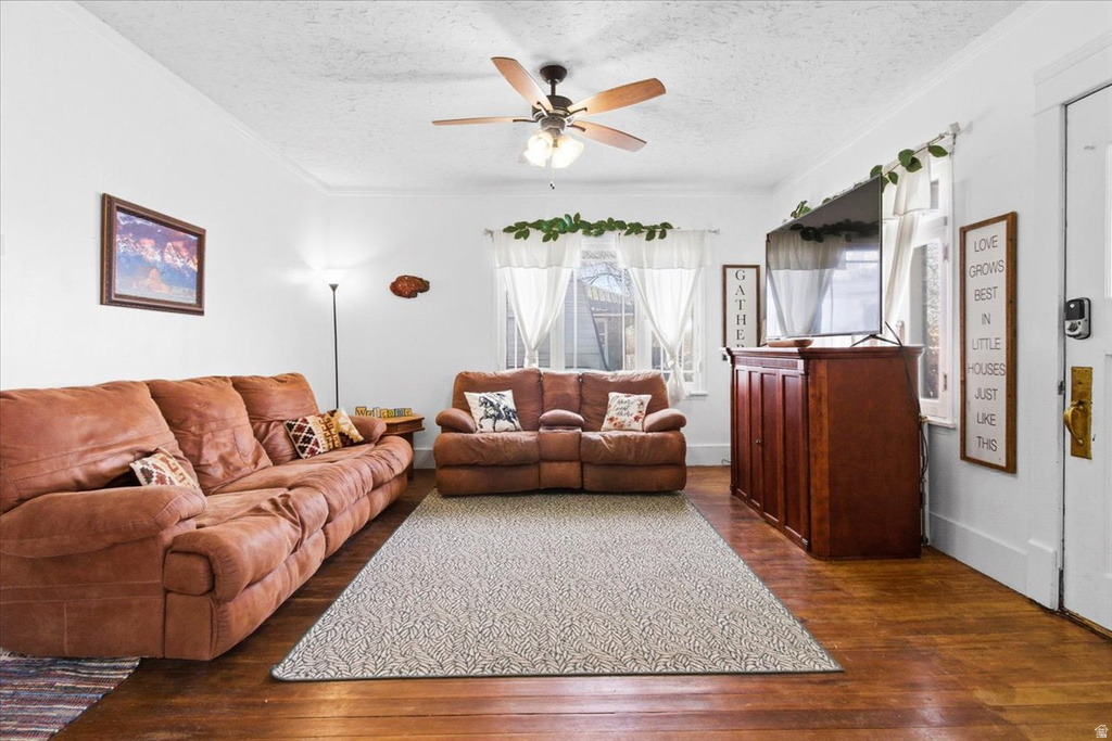 152 E 200 S Nephi, UT 84648