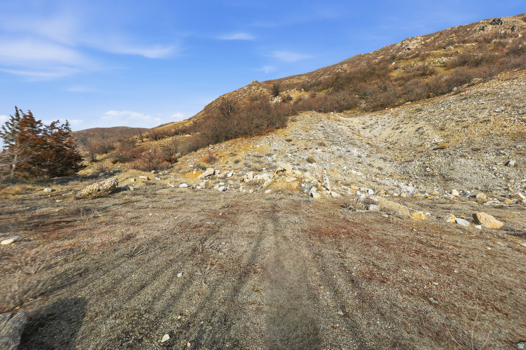 13  SUNSET DR Farmington, UT 84025