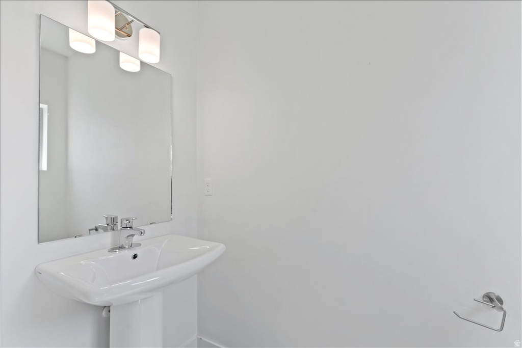 2234 N 450 W Layton, UT 84041