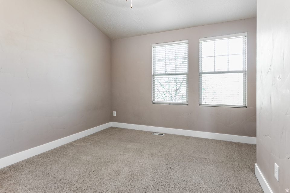 4339 W DEGRAY DR South Jordan, UT 84009