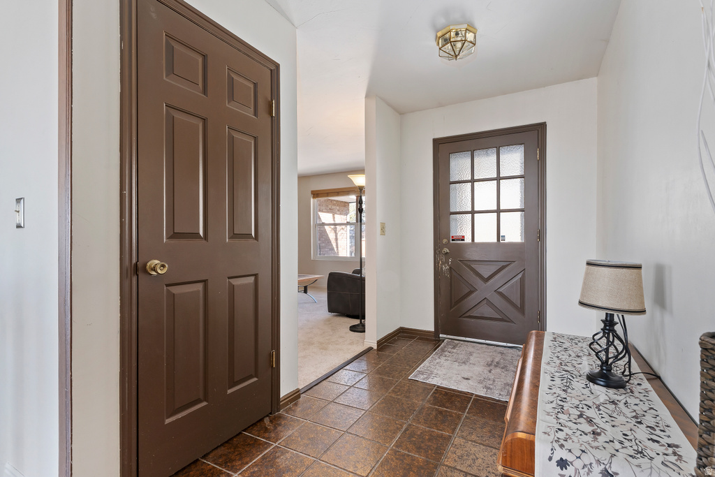 8760 S RUSTLER RD Cottonwood Heights, UT 84093