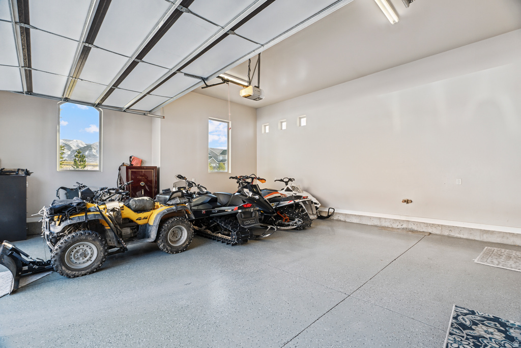 3767 N ARROWHEAD LN Erda, UT 84074