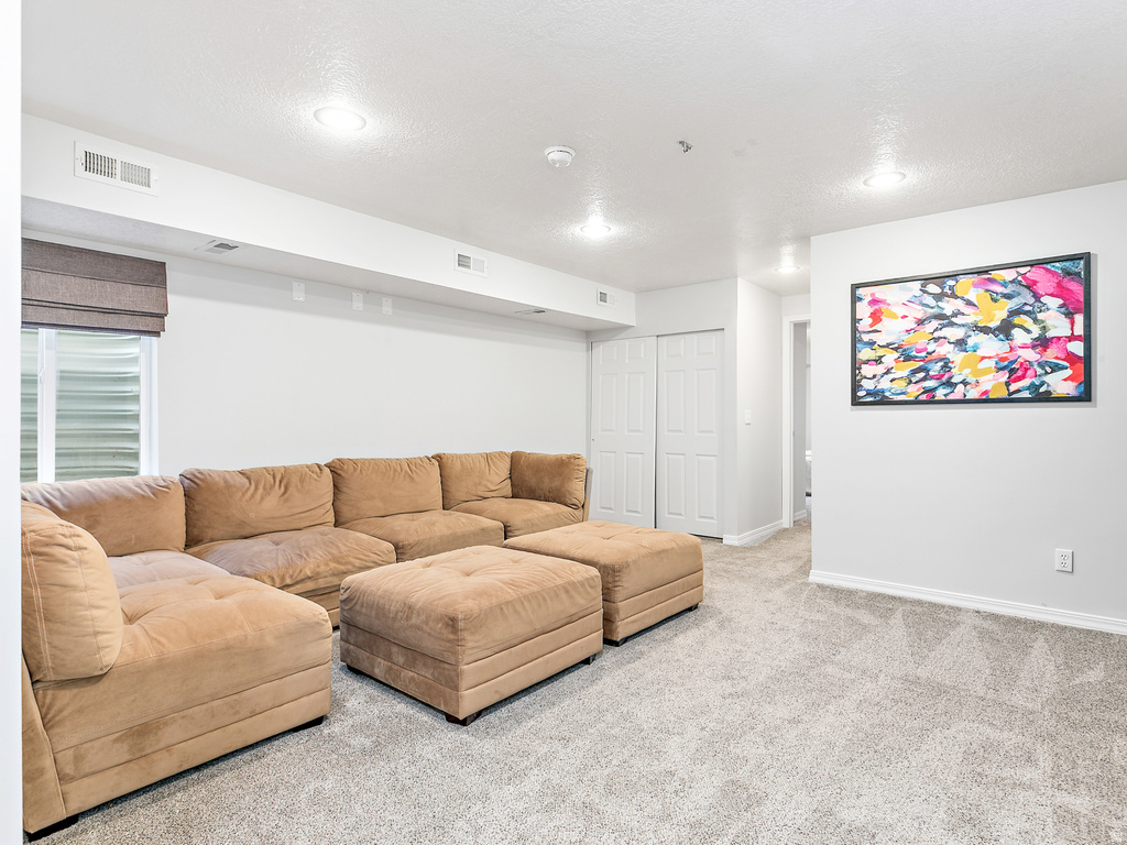 4863 W EMMA MINE DR Herriman, UT 84096