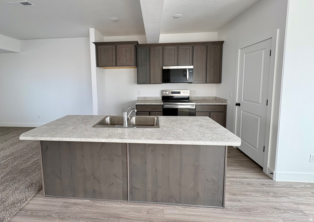 602 W CAROLES WAY #13 Tooele, UT 84074